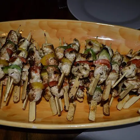 Grande D'hote Pour 4 A 5 Personnes * Chef-Boutonne